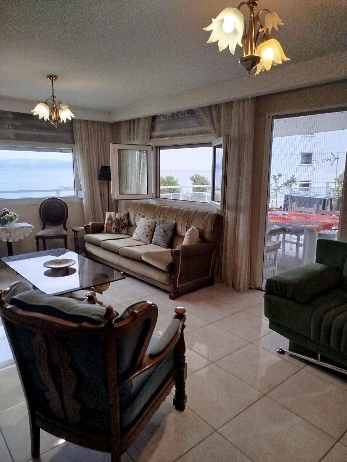 Roof Garden By The Sea Apartment Kavála ภายนอก รูปภาพ